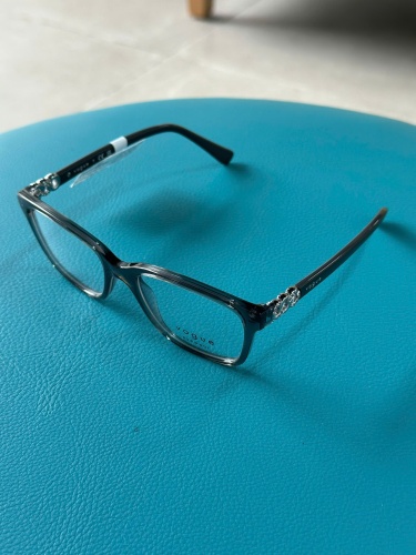 Gọng kính Vouge mã OVO5574 (10)